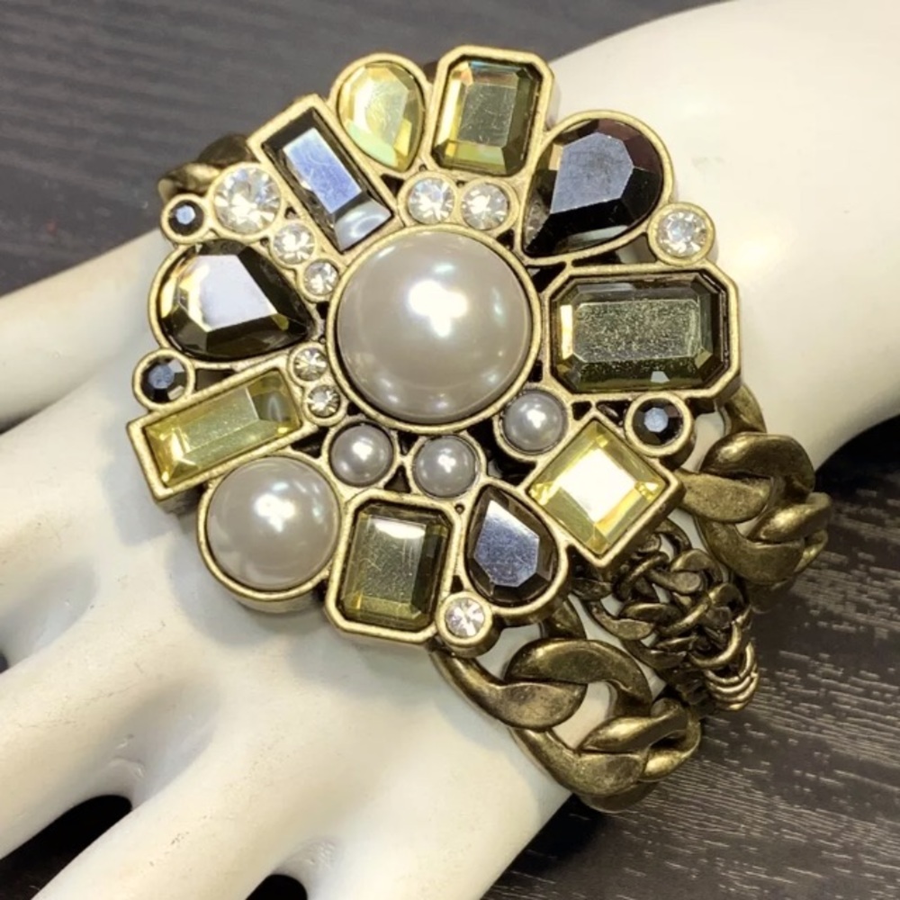 Lia Sophia bracelet new